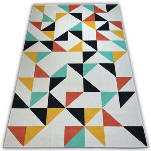 Kusový koberec SCANDI 18214/063 - trojuholníky