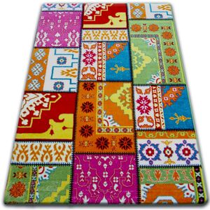 Kusový koberec PAINT UGGO farebný
